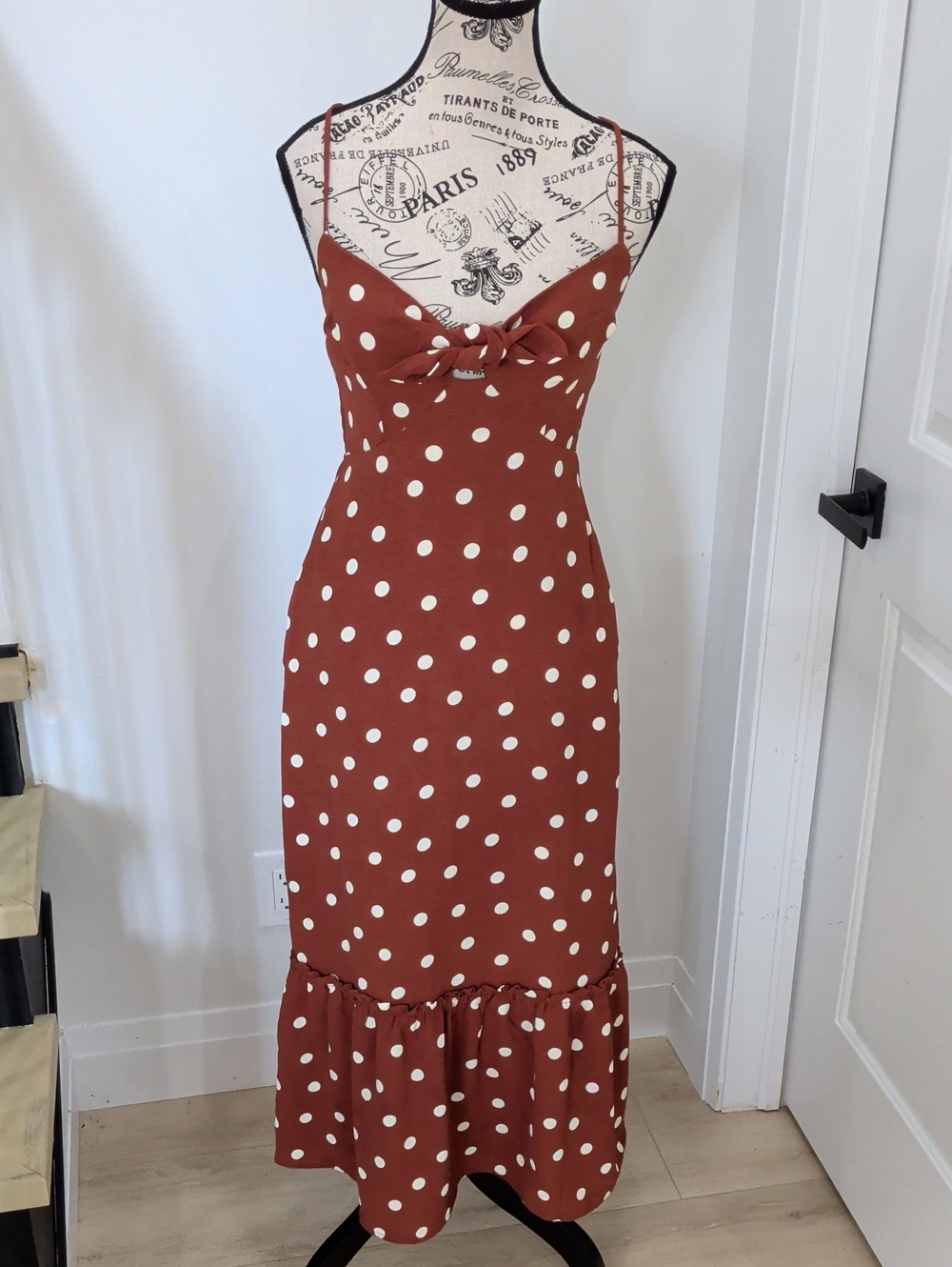 MONTEAU | Women's Rust Brown w/ White Polka Dots Tie-Front Maxi Dress